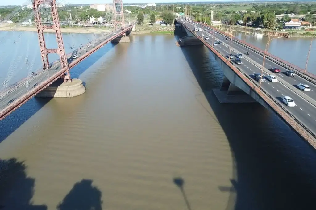 Puente Colgante y Puente Oroño