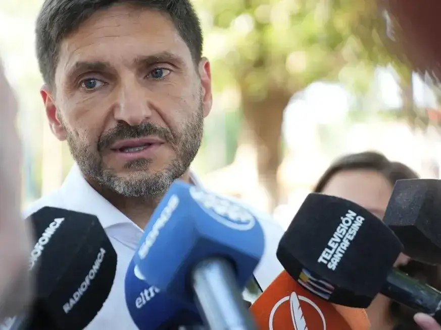 “Estamos construyendo cuatro cárceles nuevas en la provincia de Santa Fe”, afirmó Pullaro.