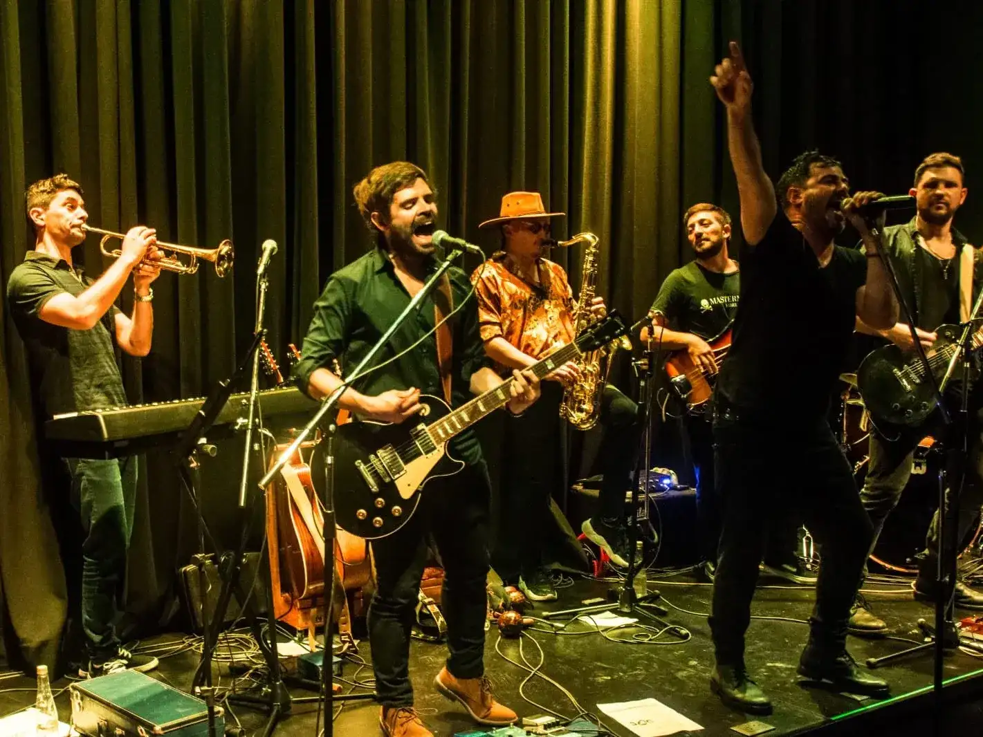 La presentación será además un nuevo capítulo en la trayectoria de Out of Control, que durante 2025 fue distinguida con el Premio Estrella de Mar a Mejor Tributo.
