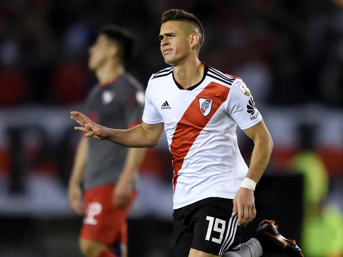 River juega en Brasil 