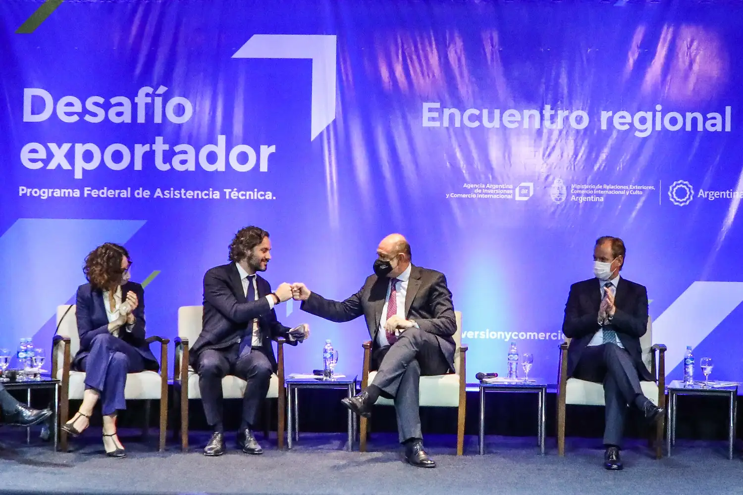 Omar Perotti y Santiago Cafiero presentaron el programa “Cancillería Federal”
