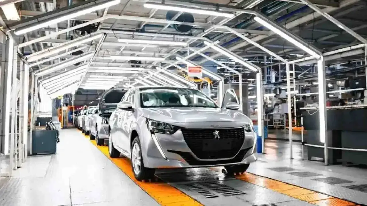 Stellantis frenará su producción durante 7 semanas.