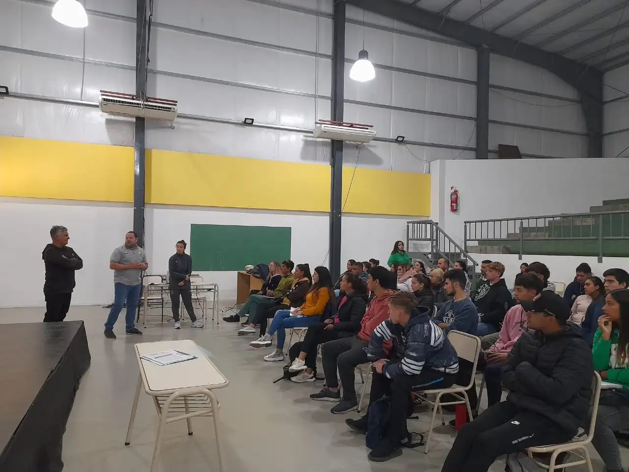 Magalí Fazzi presente en Miramar RC y Campo de Pato