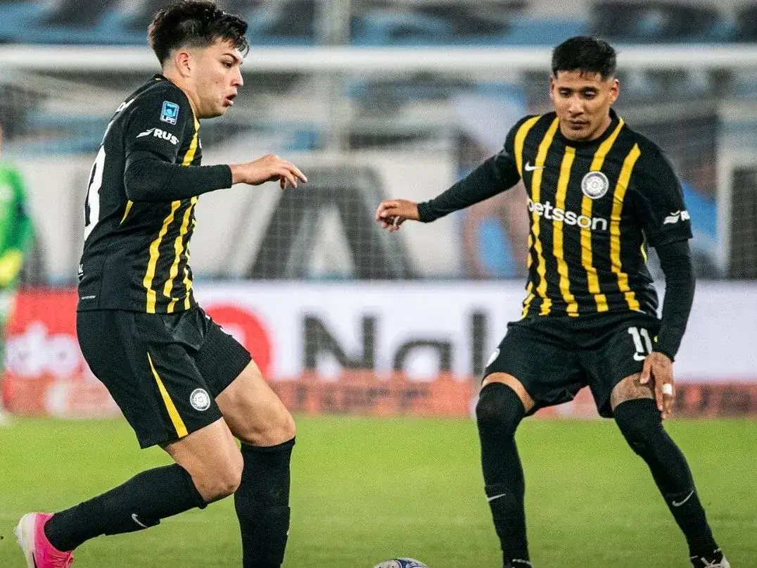Atlético Tucumán dio el golpe y venció a Racing en el Cilindro