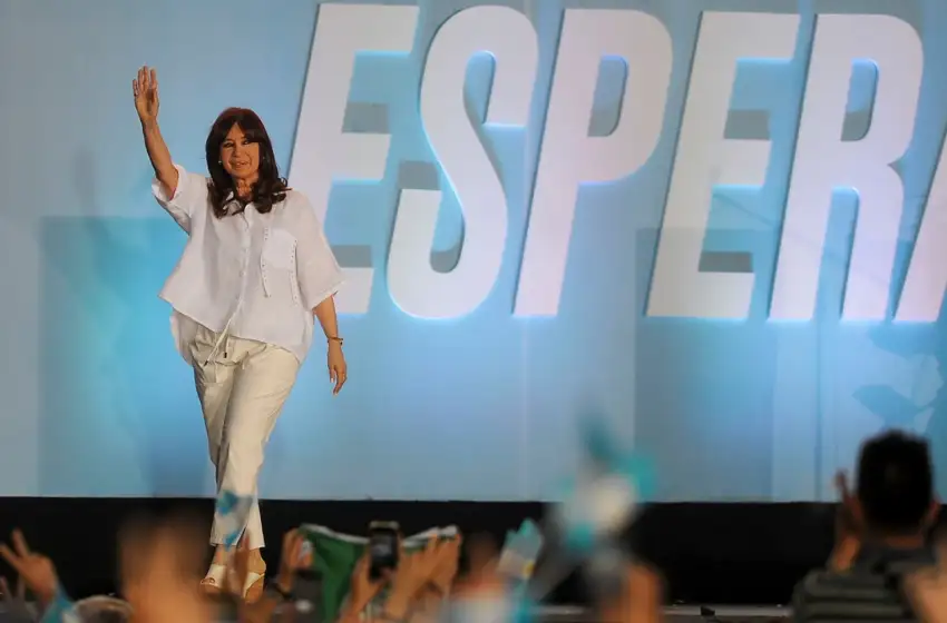 Nejamkis: “El acto de Cristina tiene un significado especial hacia el interior del Frente de Todos”