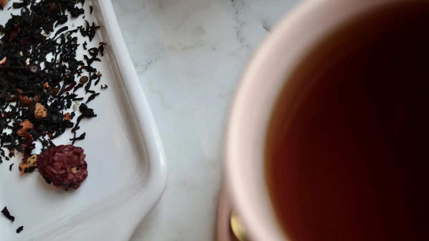 Té en hebras de Mil Grullas, una de las opciones para acompañar las delicias de Panna Cotta.