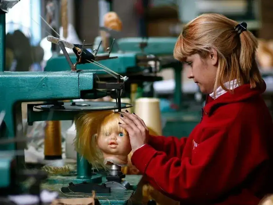 Según el informe, las mujeres ganan un 29,1% menos que los hombres.