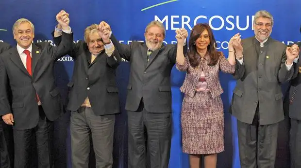¿Cuánto cobra un ex presidente en América?