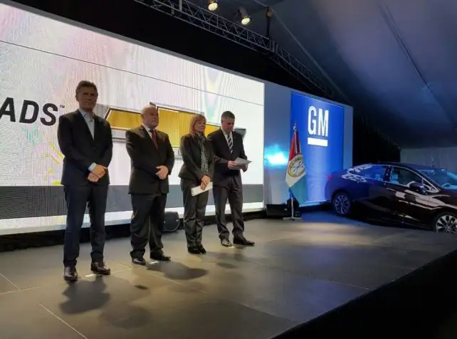 Macri llegó a General Motors para inaugurar una nueva línea de producción