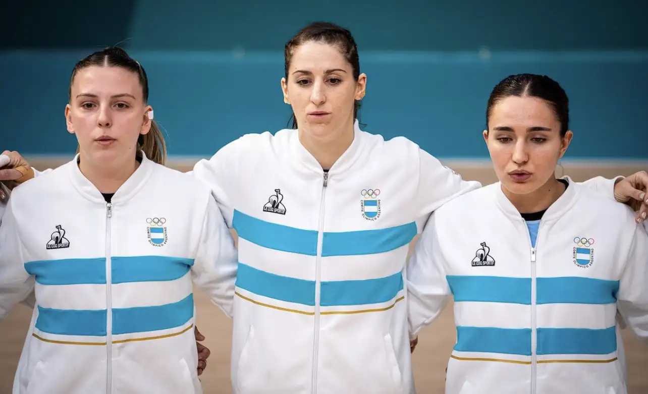 Argentina, con un gol de Rivadeneira volvió a ganar