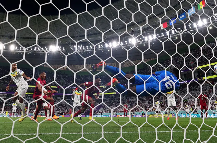 Senegal venció a Qatar y sueña con la clasificación a octavos