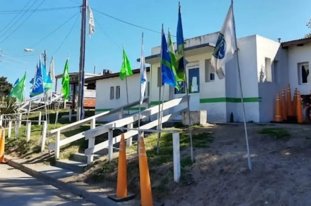 Escándalo en Villa Gesell: robaron armas, municiones y autopartes de una comisaría