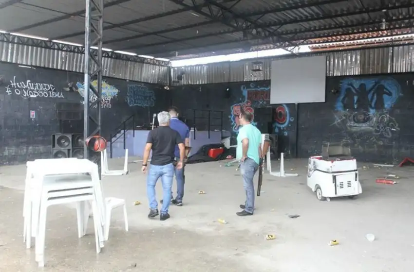 Banda narco mató a 14 personas en Brasil