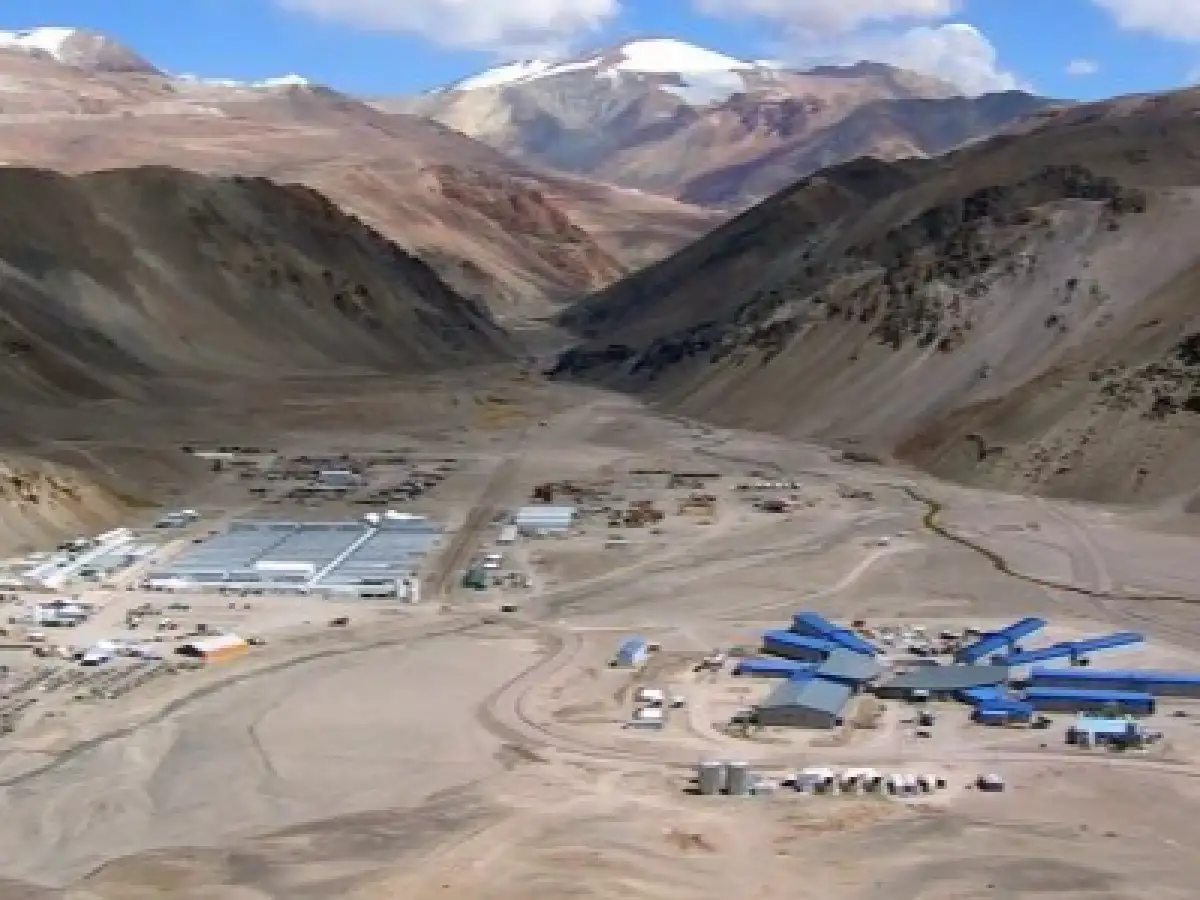 San Juan suspendió la actividad de Barrick en la mina Veladero 