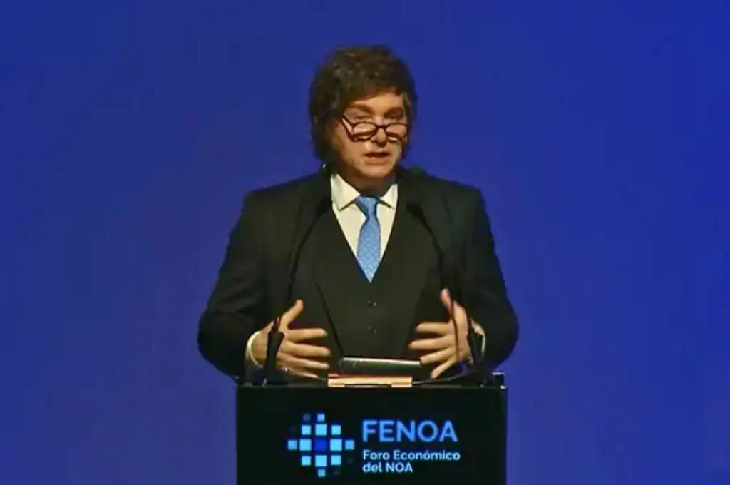Milei cerró el Foro Económico del NOA con un discurso de fuerte tono político.