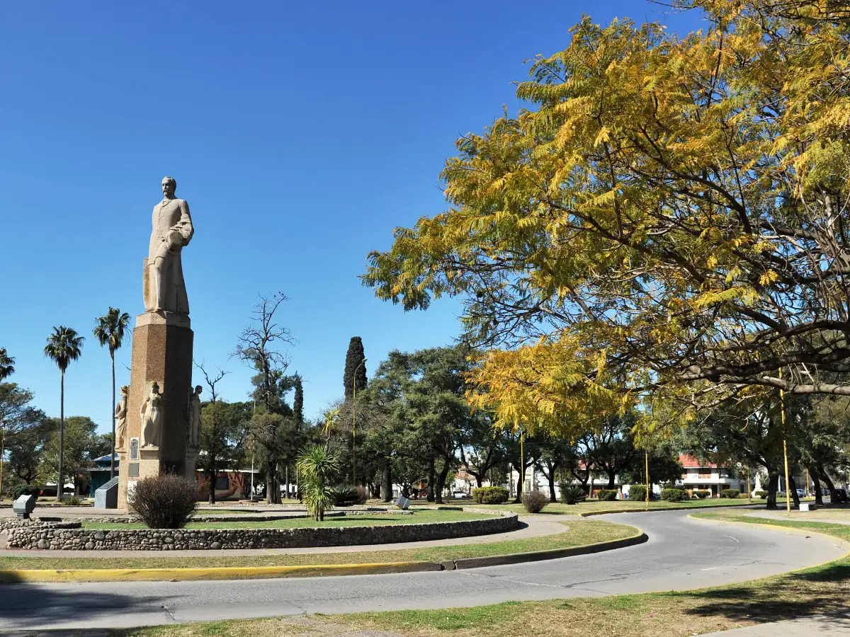 Los homenajes a Iturraspe