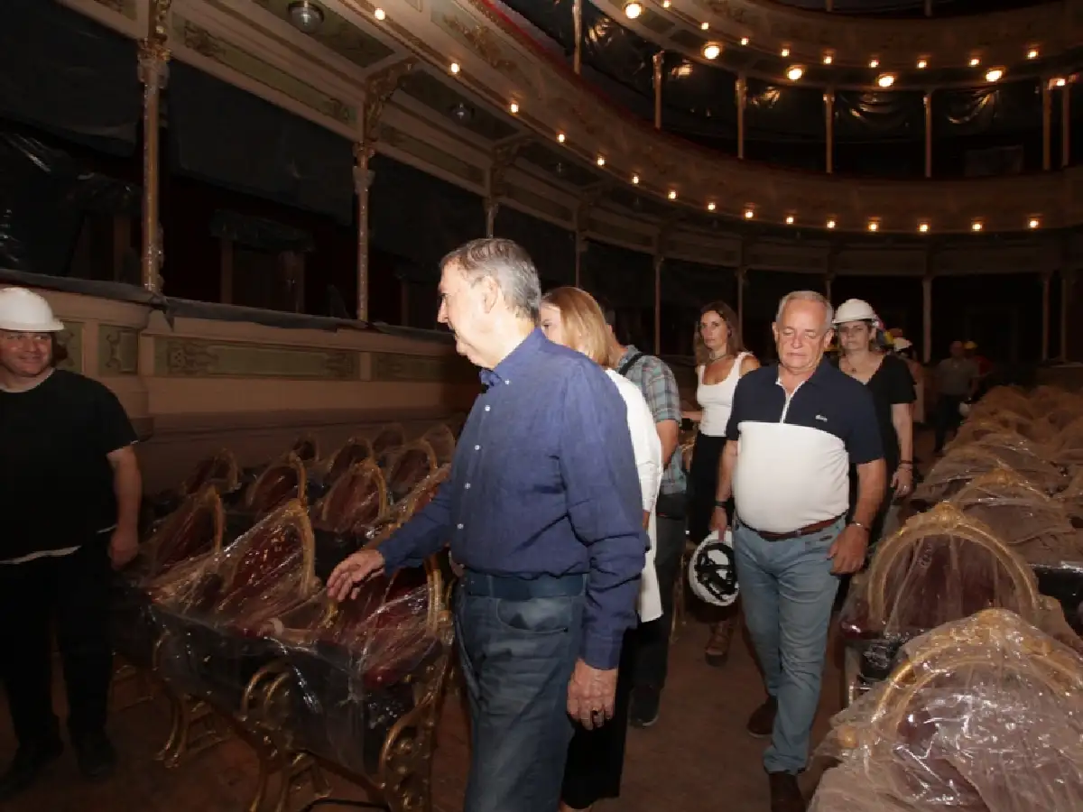 El Teatro del Libertador luce renovado y se prepara para  recibir el Congreso de la Lengua