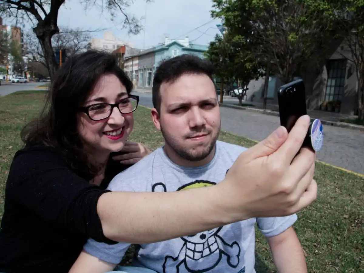 No fue un juego: encontraron el amor en un sitio para “gamers” y lo hicieron realidad en la ciudad