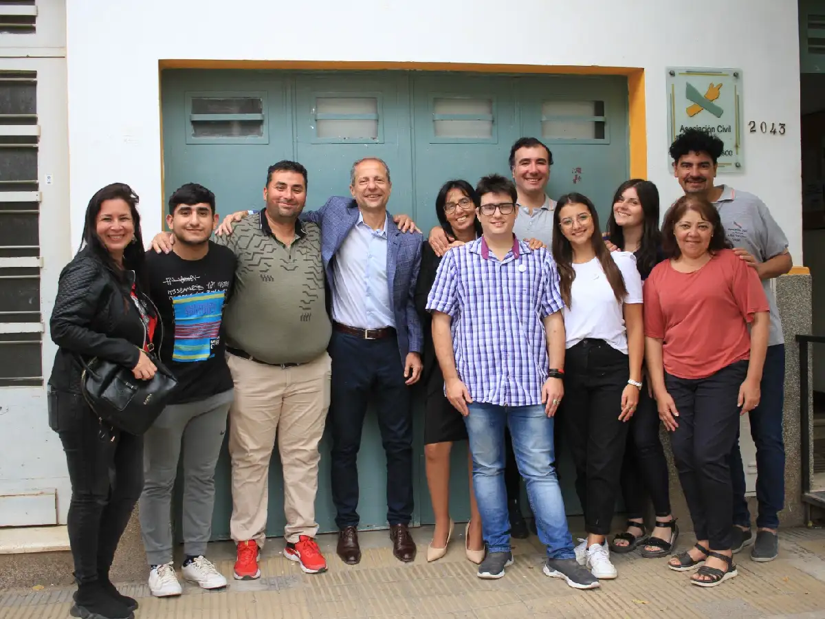 La Asociación Civil de Sordos de San Francisco recibió una visita de Bernarte