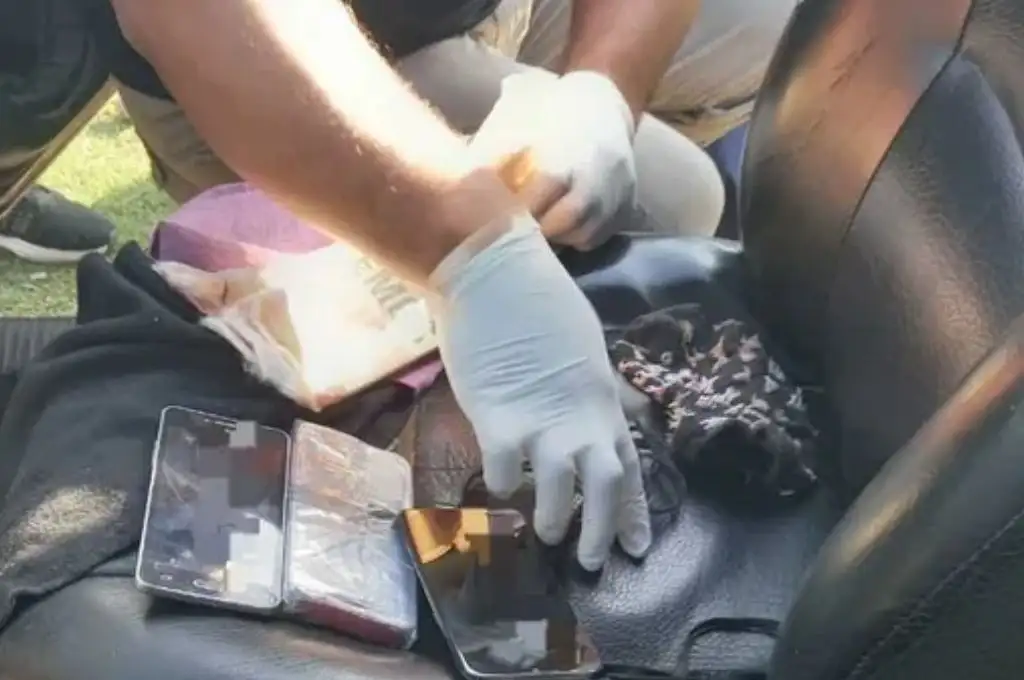 Cárcel de Piñero: un asesino con salidas transitorias intentó ingresar con 9 celulares al penal
