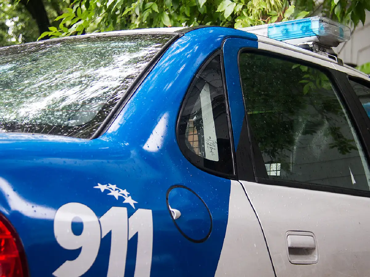 Frontera: menor gatilló tres veces su arma contra policías