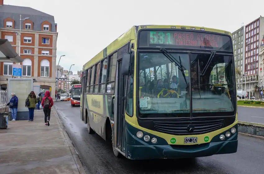 UTA anunció un paro total de colectivos para este miércoles