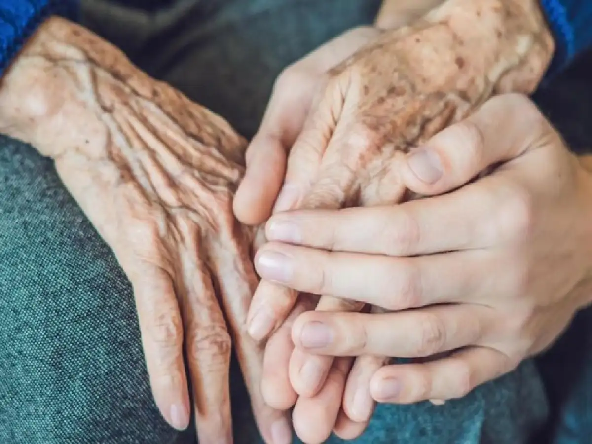 Atienden por mes 80 casos de vulneración extrema de derechos de personas mayores