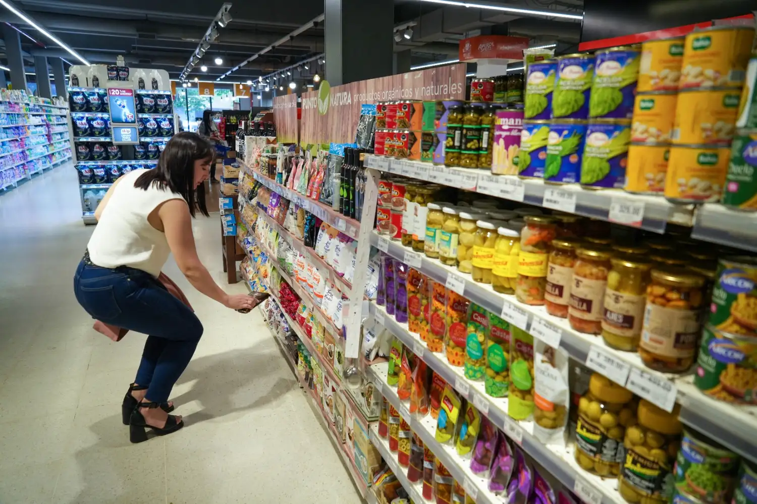 Nuevo récord: Argentina cerró 2023 con la inflación más alta del mundo
