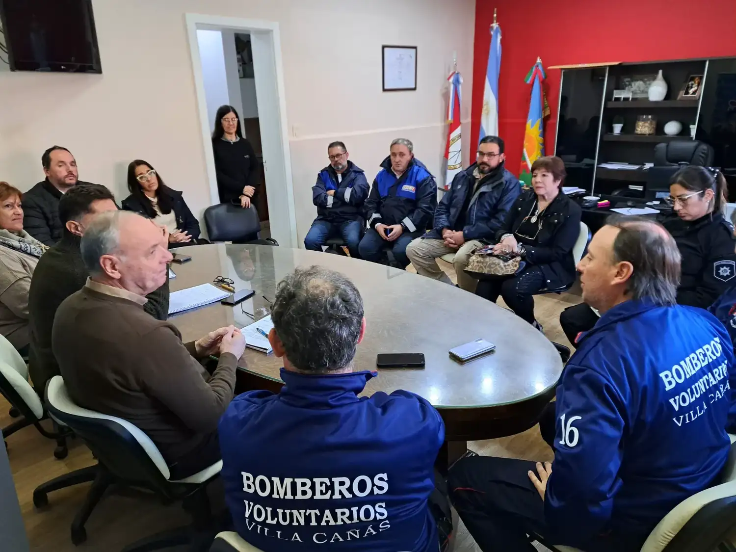 Gizzi encabezó el encuentro de Protección Civil.