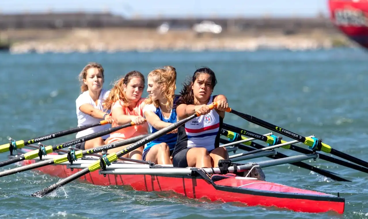 Regata de Remo en el Mar