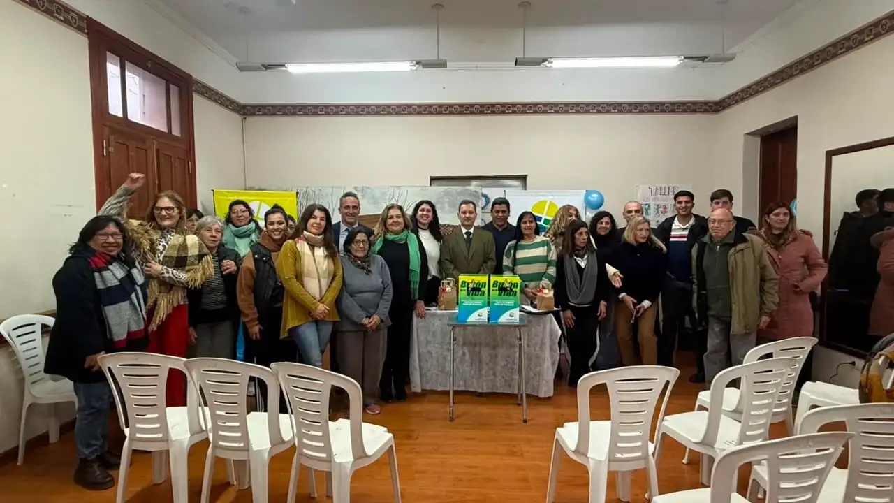 Charla Diego de Alvear