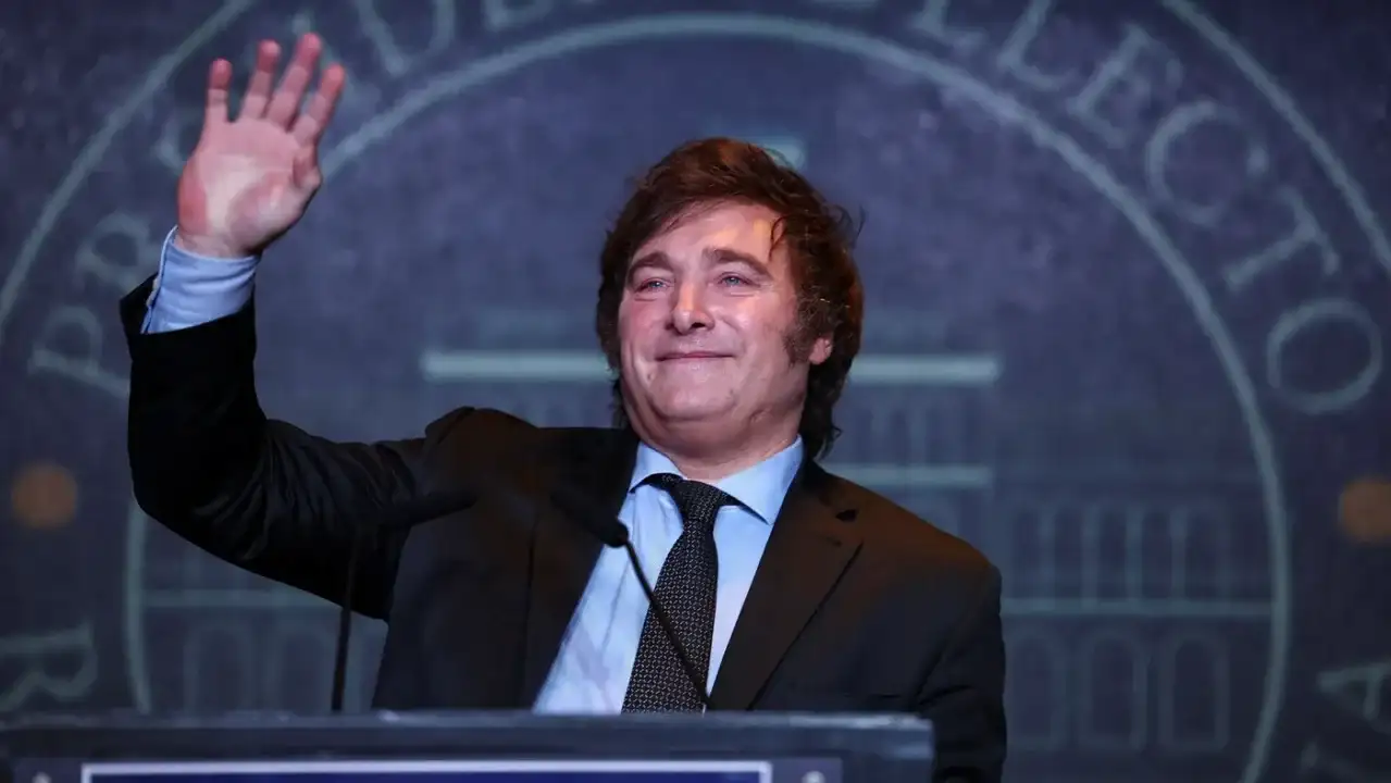 Javier Milei inició su anunciado viaje a Los Ángeles