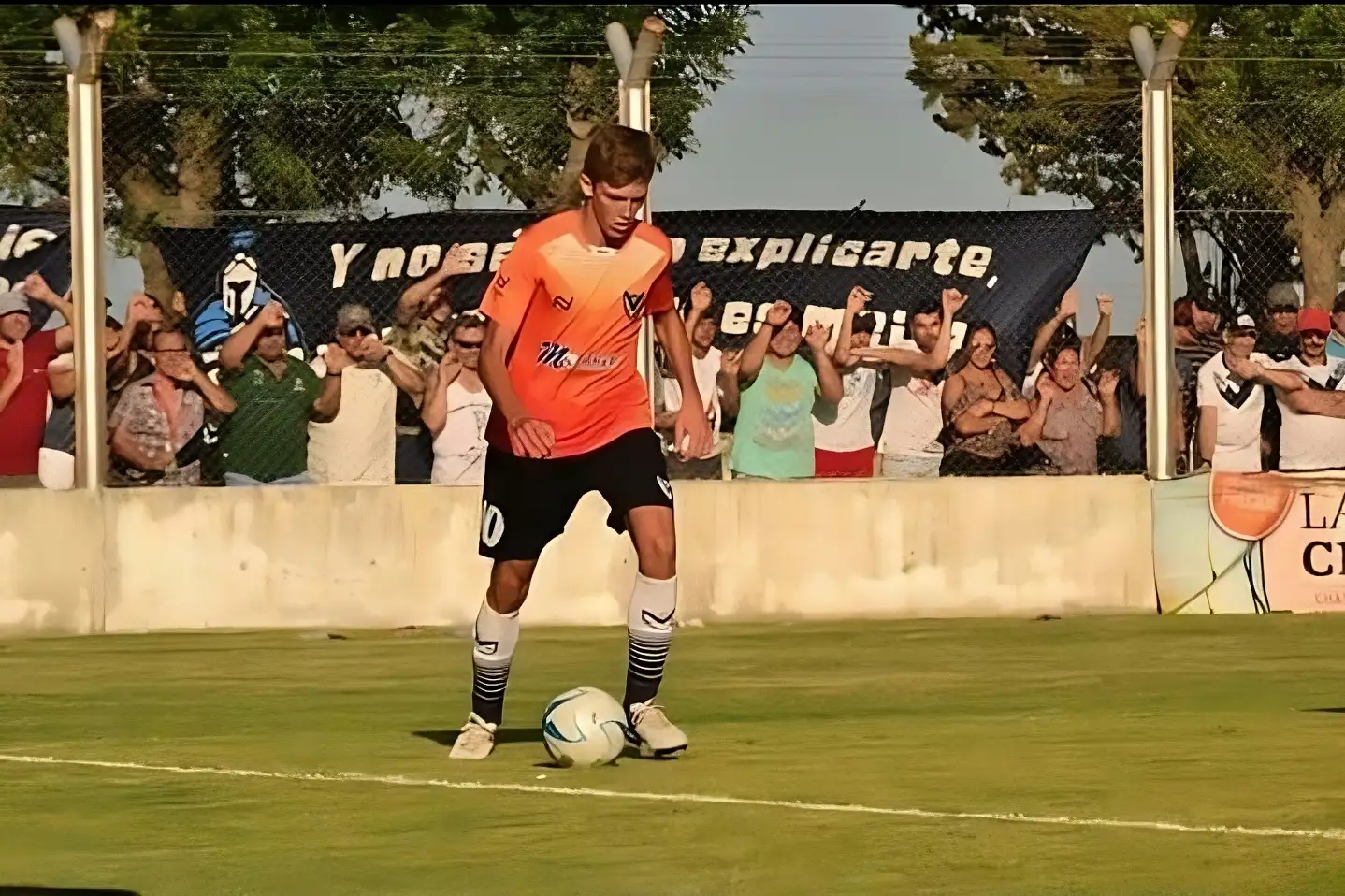Rodrigo Castillo - 6