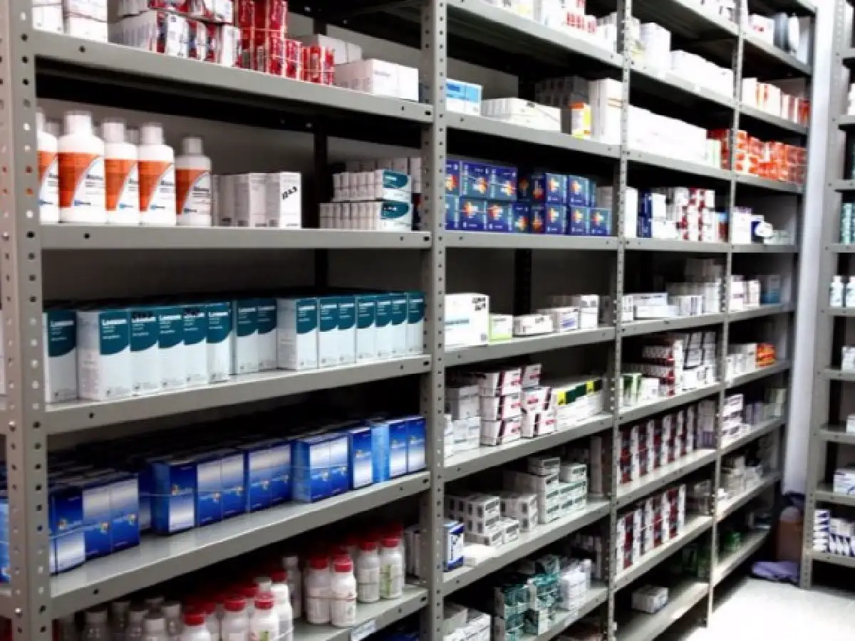 Medicamentos subieron 75% promedio en un año y medio 