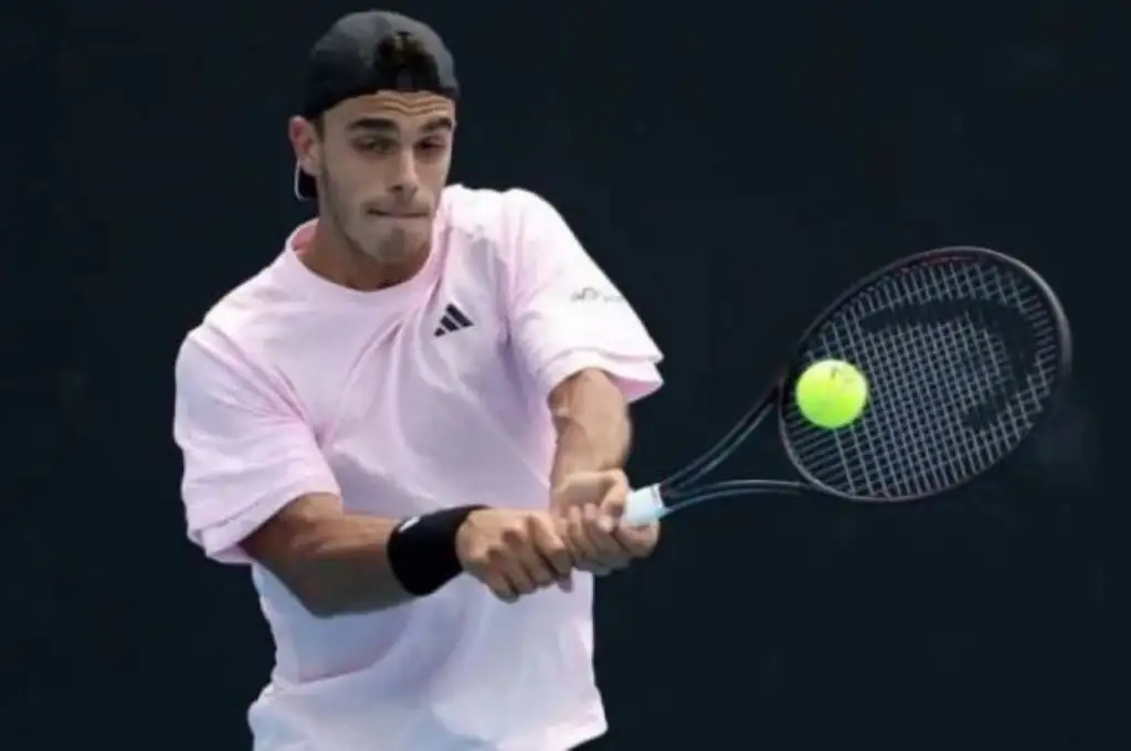 Francisco Cerúndolo avanzó a la tercera ronda en el Abierto de Australia