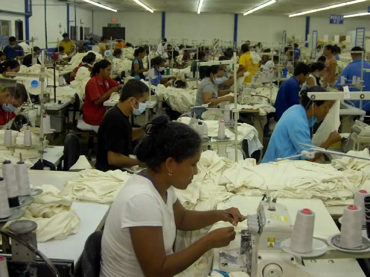 En un año se perdieron 172.000 puestos de trabajo