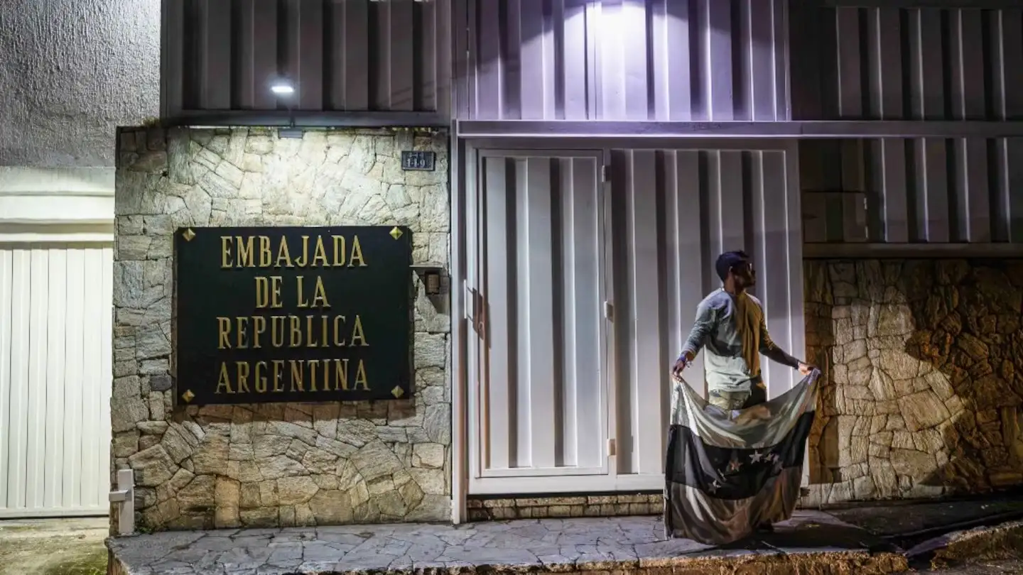 “Lamentamos profundamente la falta de avances sustantivos en las investigaciones que lleva adelante la Fiscalía”, dijo Oyarzábal.