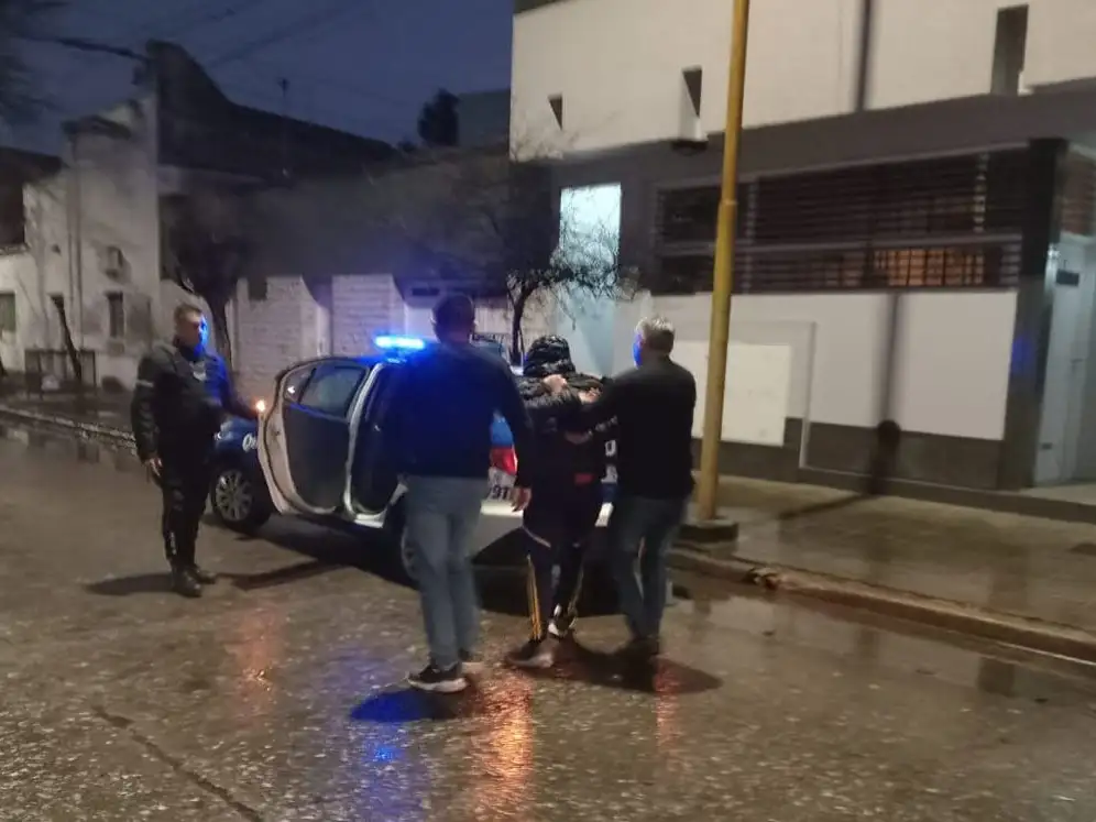 Así se producía la primera detención por el brutal crimen del niño.