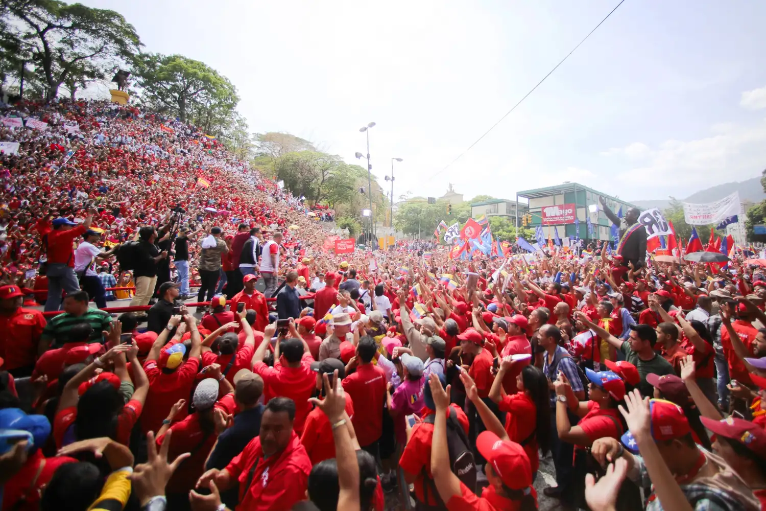 Venezuela: Parlamento Europeo pide suspender las elecciones