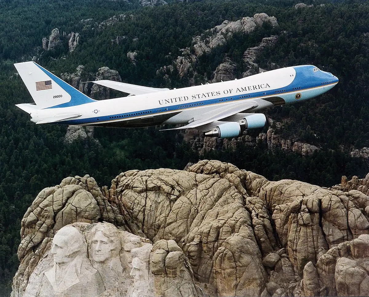 Las nuevas heladeras del Air Force One costarán 24 millones de doláres
