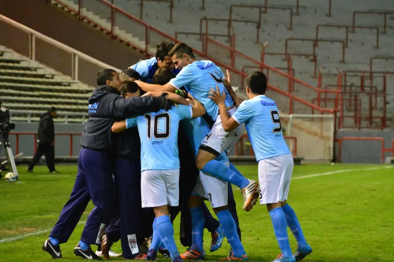 El “celeste” se afianza