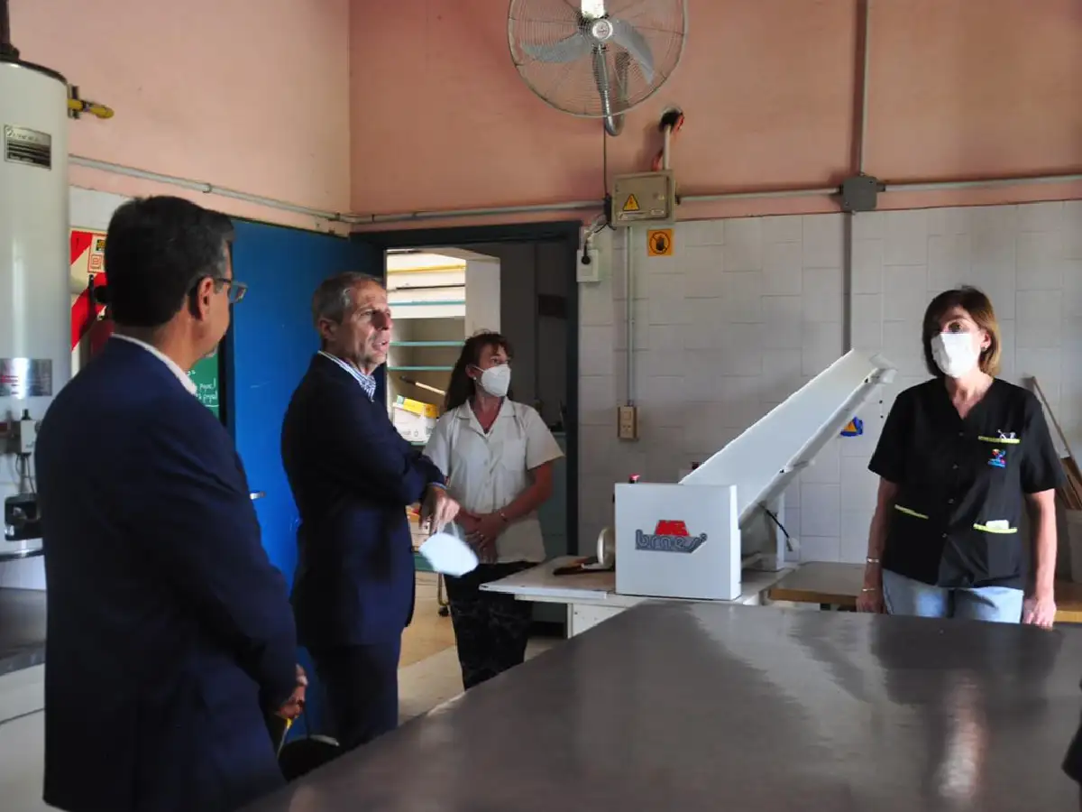 Pavimentarán el acceso a “La Granja” de Apadim