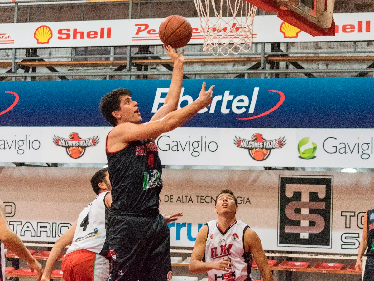San Isidro ganó dos amistosos
