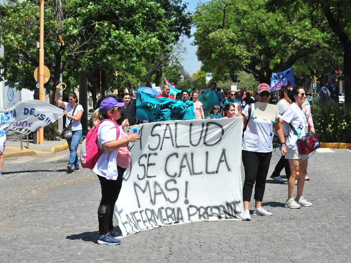 Personal de Salud debate nueva oferta: suba del 50% hasta julio
