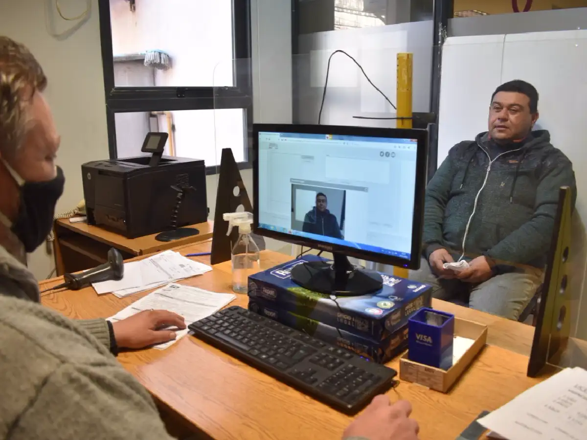 Frontera reactivó la emisión de nuevas licencias de conducir 