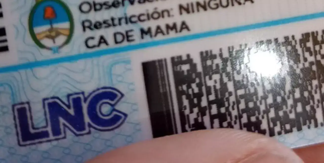 Polémica: quiso renovar el carné de conducir, pero se lo negaron por haber tenido cáncer de mama 
