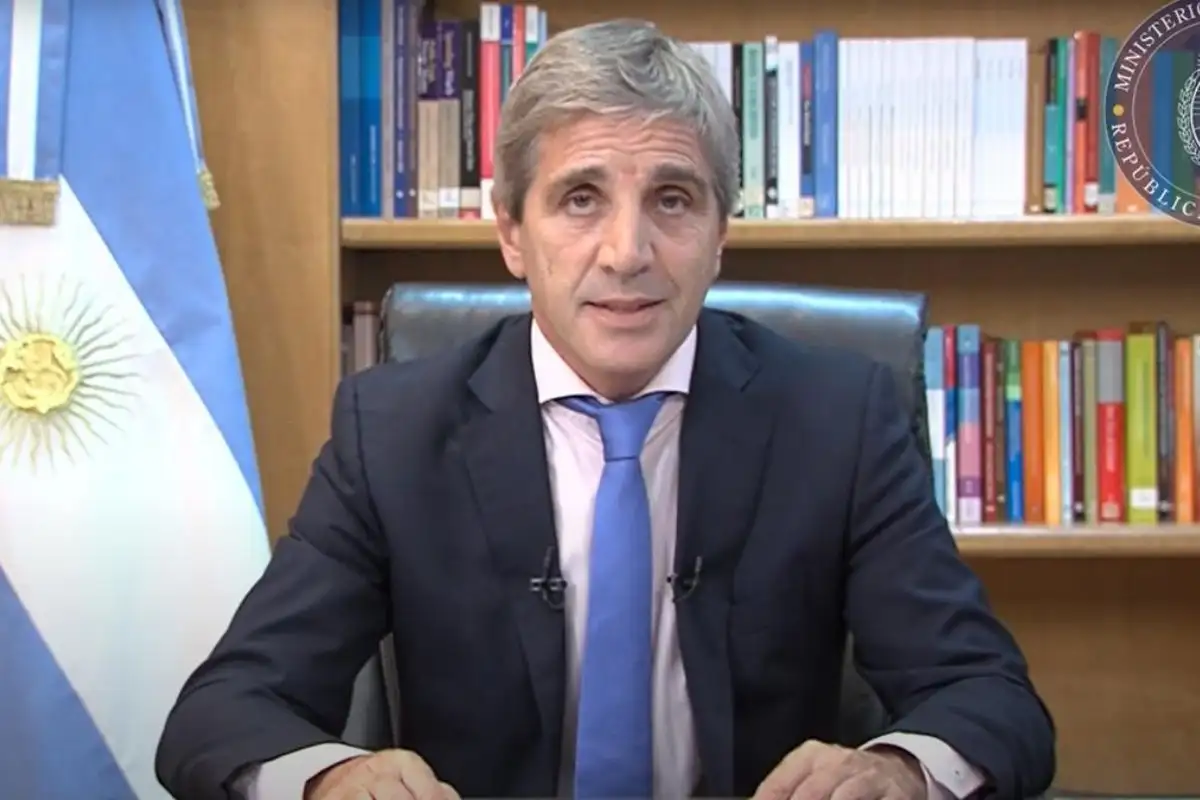 Caputo ratificó que el país "esta frente a la peor herencia de su historia".