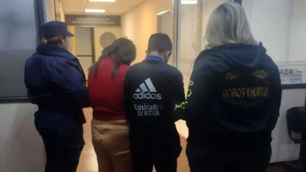 Cayó una banda en Córdoba que seducía a sus víctimas por redes para robarles