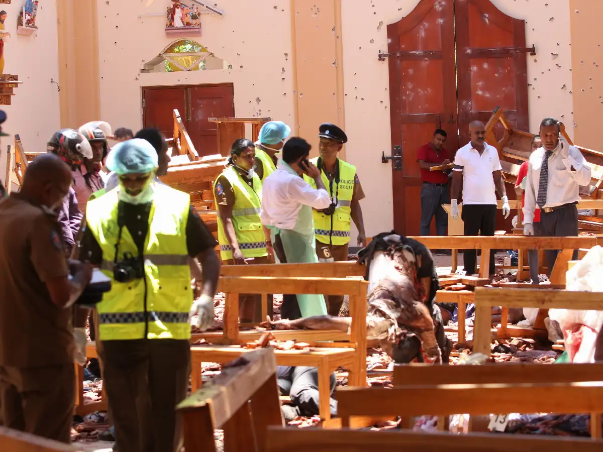 Pascua sangrienta en Sri Lanka con ocho explosiones y 207 muertos