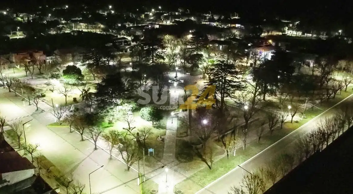 Pioneros: Maggiolo ya tiene el 100% del distrito con luces led y avanza la ampliación de la red de alumbrado público  